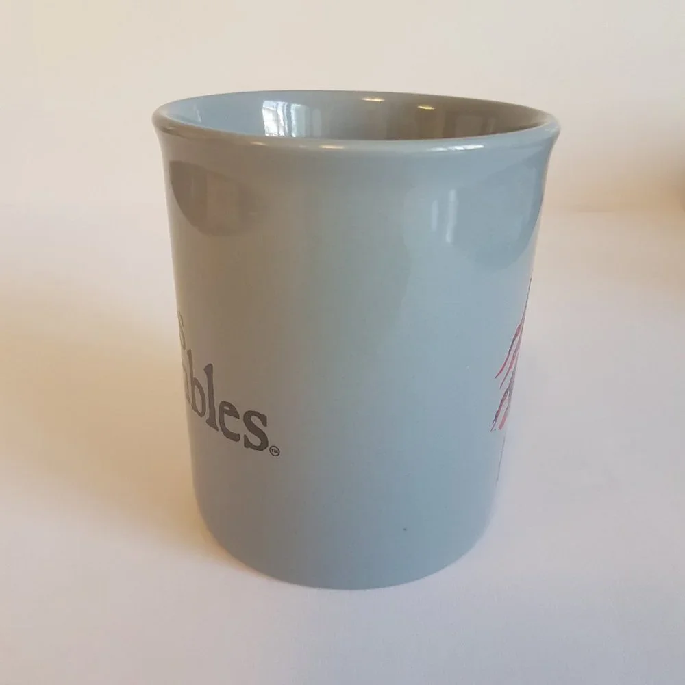 Vintage 1986 Les Miserables Mug Teacup Musical Les Mis Les Miz Souvenir Mug Grey - Picture 7 of 11